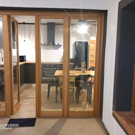Casa Nueva De Pueblo Con Piscina Y Barbacoa بيت للعطل