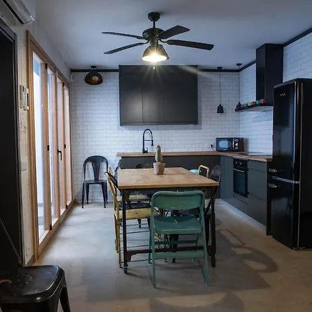 Casa Nueva De Pueblo Con Piscina Y Barbacoa *