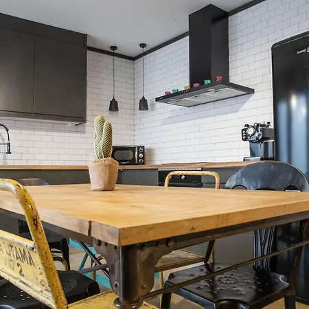 Casa Nueva De Pueblo Con Piscina Y Barbacoa * Malgrat de Mar
