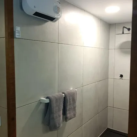 Casa Nueva De Pueblo Con Piscina Y Barbacoa *